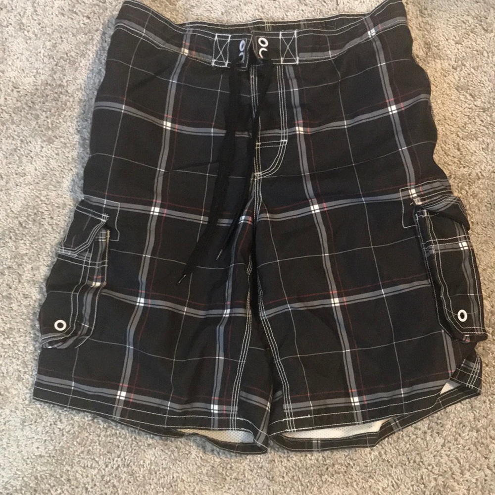 Men’s plaid swim trunks